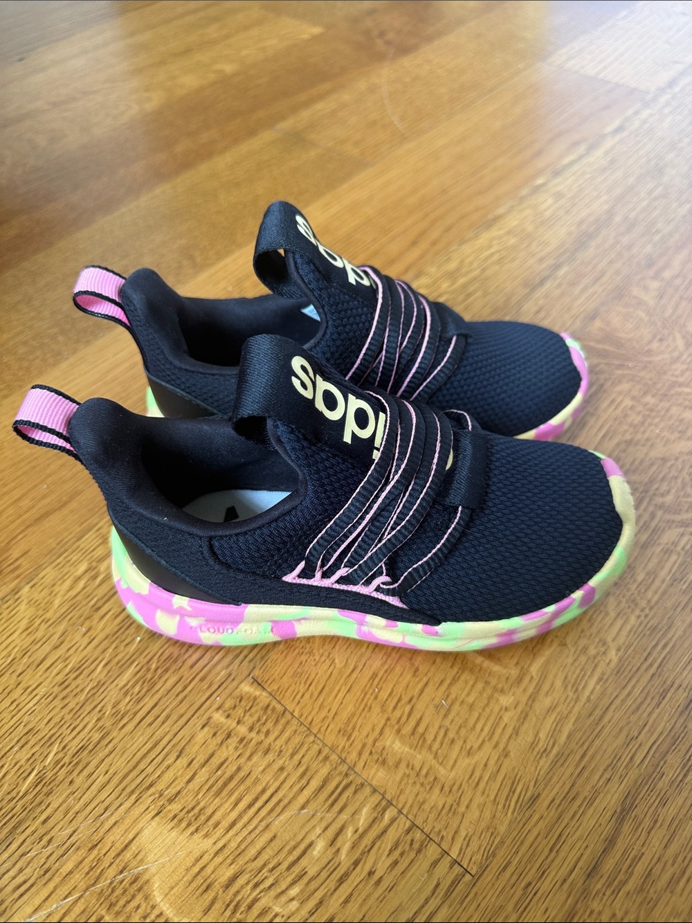 GIRLS' ADIDAS LITE RACER ADAPT 7.0 K RUNNING SHOES… size 11K…Like New!
